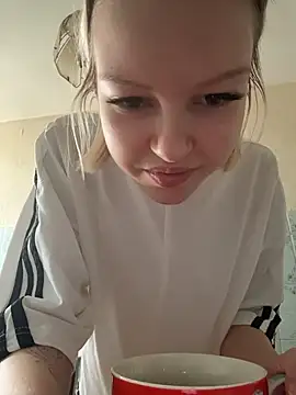 AshleyMur online show from April 17, 5:53 am