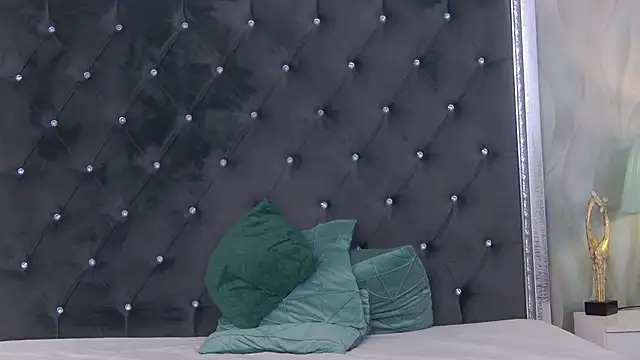 NicoleWeslley online show from January 14, 12:54 pm