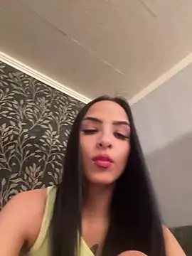 Evelin199 online show from April 18, 4:42 pm