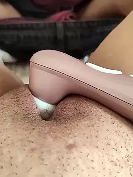 camilapia online show from February 25, 6:28 pm