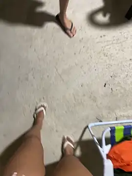 joel852 online show from April 10, 11:00 pm