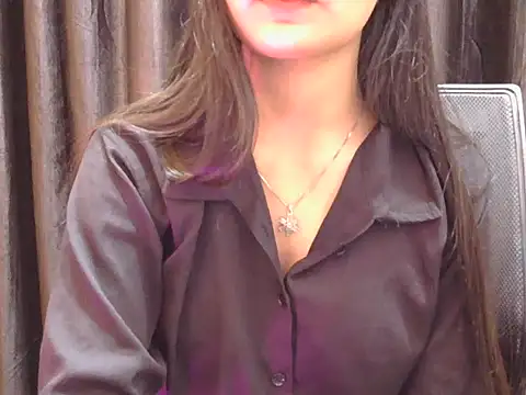 sweet riyaaa online show from March 6, 5:46 am