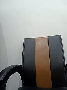 piryasharma005 online show from January 6, 4:54 pm