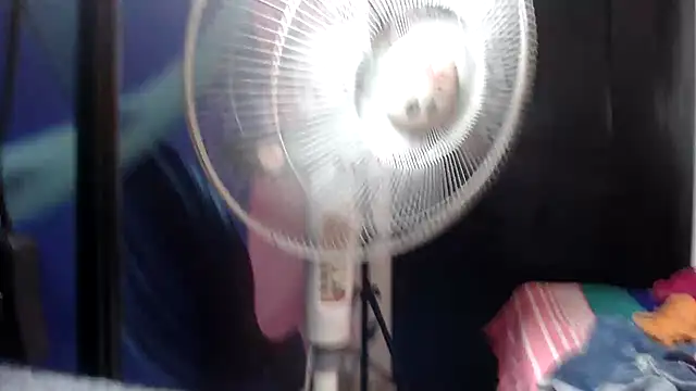 selene mist online show from February 9, 2:19 pm