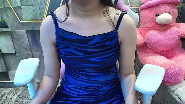 NymphoIsLive online show from April 7, 5:15 pm