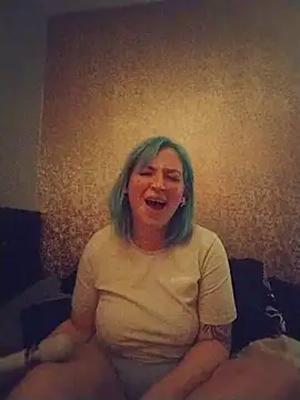 mommamilf69 online show from January 11, 12:59 am