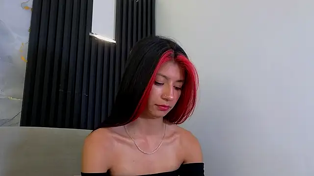 dulcetorresvg online show from February 7, 8:07 am