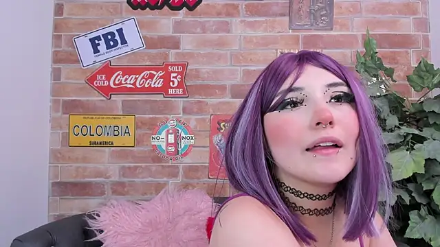 foxy aurora online show from January 9, 7:51 pm