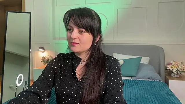  SilkyShadow  online show from April 13, 1:18 am