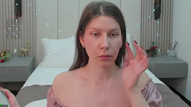 ClaraHayes online show from January 14, 5:12 am