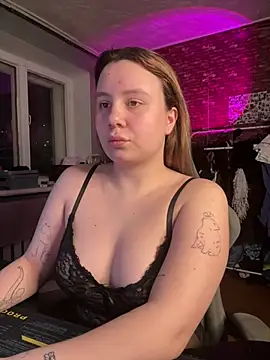 AnnaSeint online show from February 1, 5:22 pm