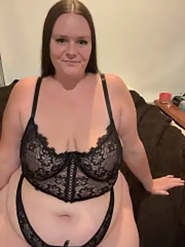 carinabro10 online show from March 4, 12:01 pm