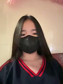 Gwen879 online show from March 12, 2:36 am