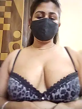 pinkihot23 online show from February 26, 4:17 pm