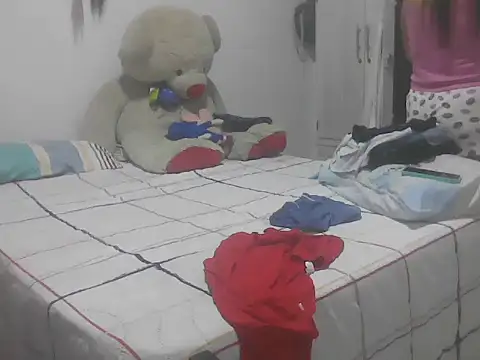 Lunax taylor online show from January 16, 3:24 am