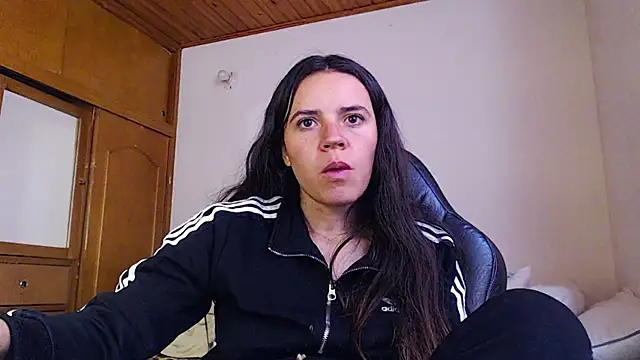 Shanel Lozano online show from March 24, 8:14 pm