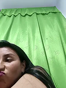 LunaRouuse  online show from January 17, 12:29 am