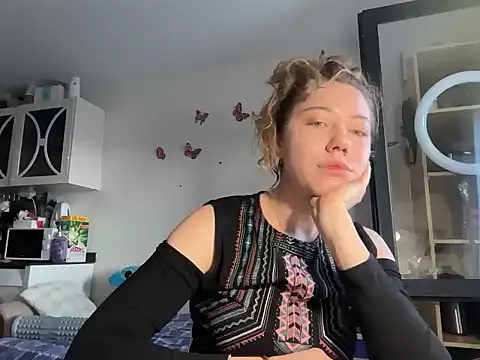 Luxerin online show from February 28, 3:44 pm