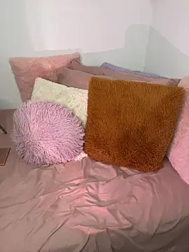 GiannaMagari online show from February 23, 9:58 pm