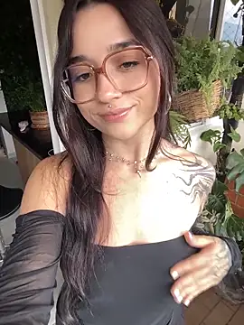  Charlotte Rose online show from March 18, 7:30 pm