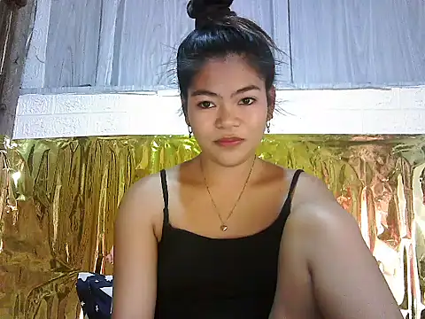 Sexyhotjove online show from May 29, 3:43 pm
