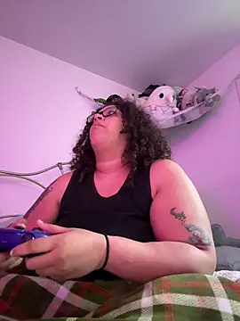 SilkSoleBunnie online show from March 3, 9:32 pm