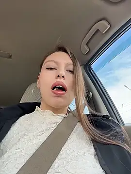 LeiaMood online show from April 13, 5:42 am