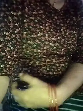 Zaara101 online show from February 11, 11:23 am