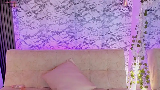 soffi joness23 online show from February 25, 7:34 pm