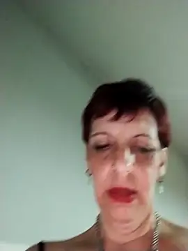 Juguetonafogosa5 online show from February 14, 4:25 am