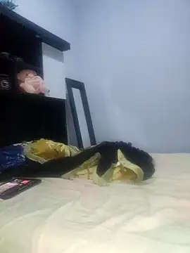 racheldepp  online show from February 5, 10:24 pm