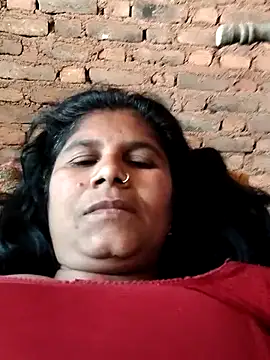 Hot di97 online show from April 7, 5:09 am