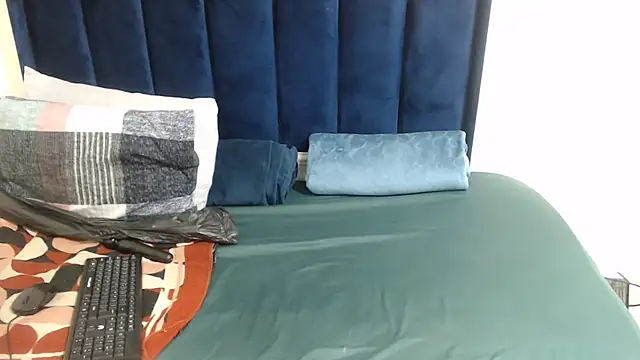 Cutebootyxx online show from April 9, 7:41 pm