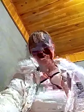 karara97 online show from February 13, 7:26 pm