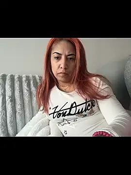 tastelikecandiii online show from January 14, 6:02 pm