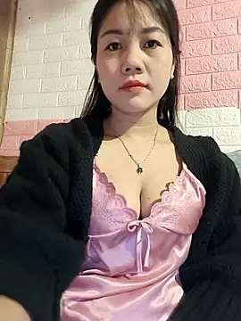 Ngocmai lazdy online show from February 3, 1:27 am