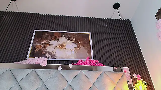 Real virgin Pussy online show from March 28, 8:08 pm