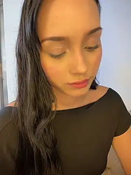 xXxSamantha   online show from February 18, 7:35 pm