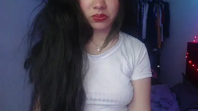 Loriiiany online show from March 3, 7:25 am