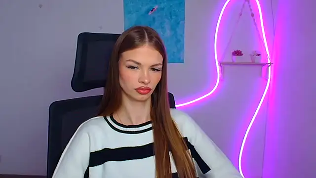 Lina Loveuu online show from March 19, 12:42 pm