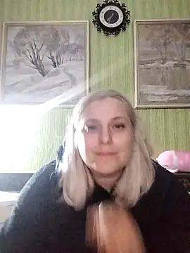 NyushaLollipop online show from March 10, 5:28 pm