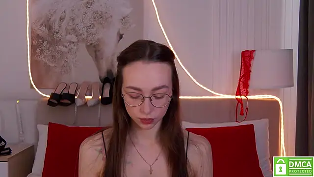 Emily Simon online show from March 2, 5:52 am