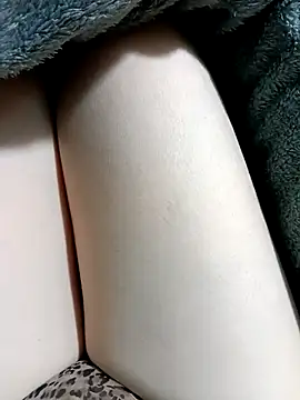 lylinhjim online show from February 24, 12:54 am