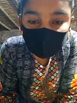 Hot Sweeti online show from April 4, 9:35 pm