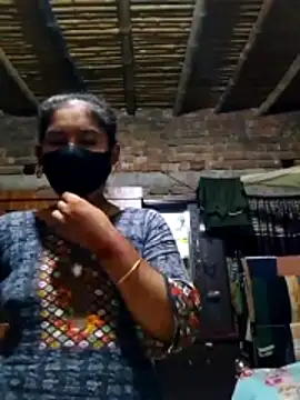 Hot Sweeti online show from March 27, 11:05 pm