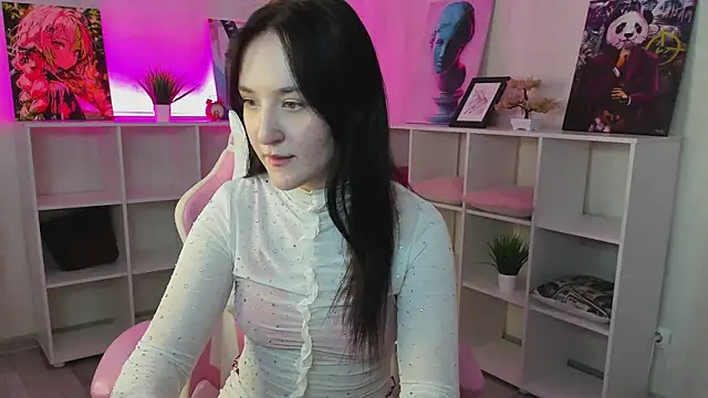 LexiVale online show from February 24, 9:19 am