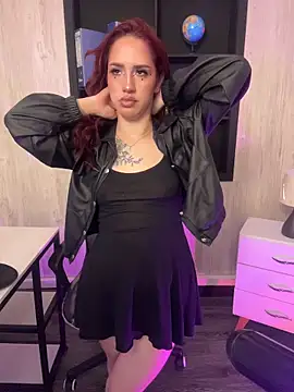 elodie rouge online show from March 7, 1:51 pm