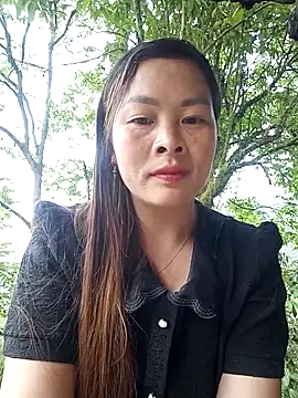 Bling sexy online show from March 23, 10:43 am