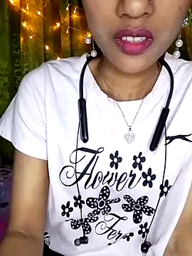 Maliha Chowdhury online show from April 18, 5:59 pm