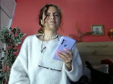 maria Turner1 online show from April 19, 8:58 am